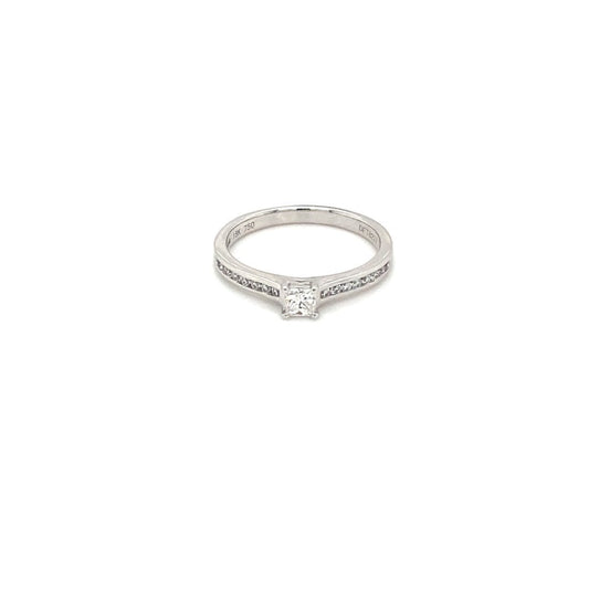 18ct White Gold Princess Cut Diamond Ring
