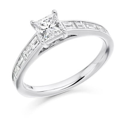 18ct White Gold Princess Cut Diamond 0.86ct Ring