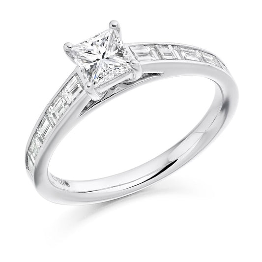 18ct White Gold Princess Cut Diamond 0.86ct Ring