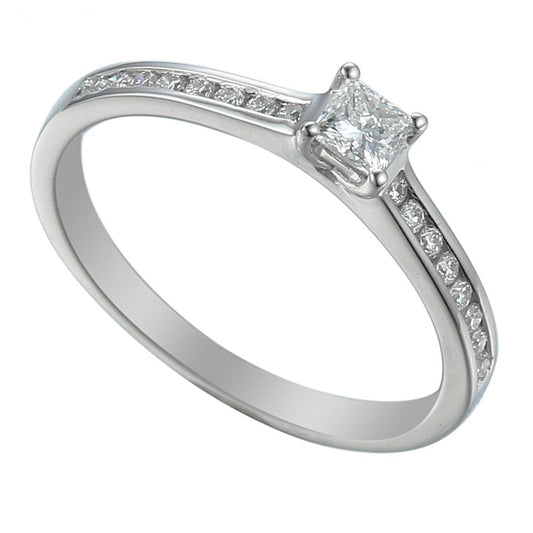 18ct White Gold Princess Cut Diamond Ring