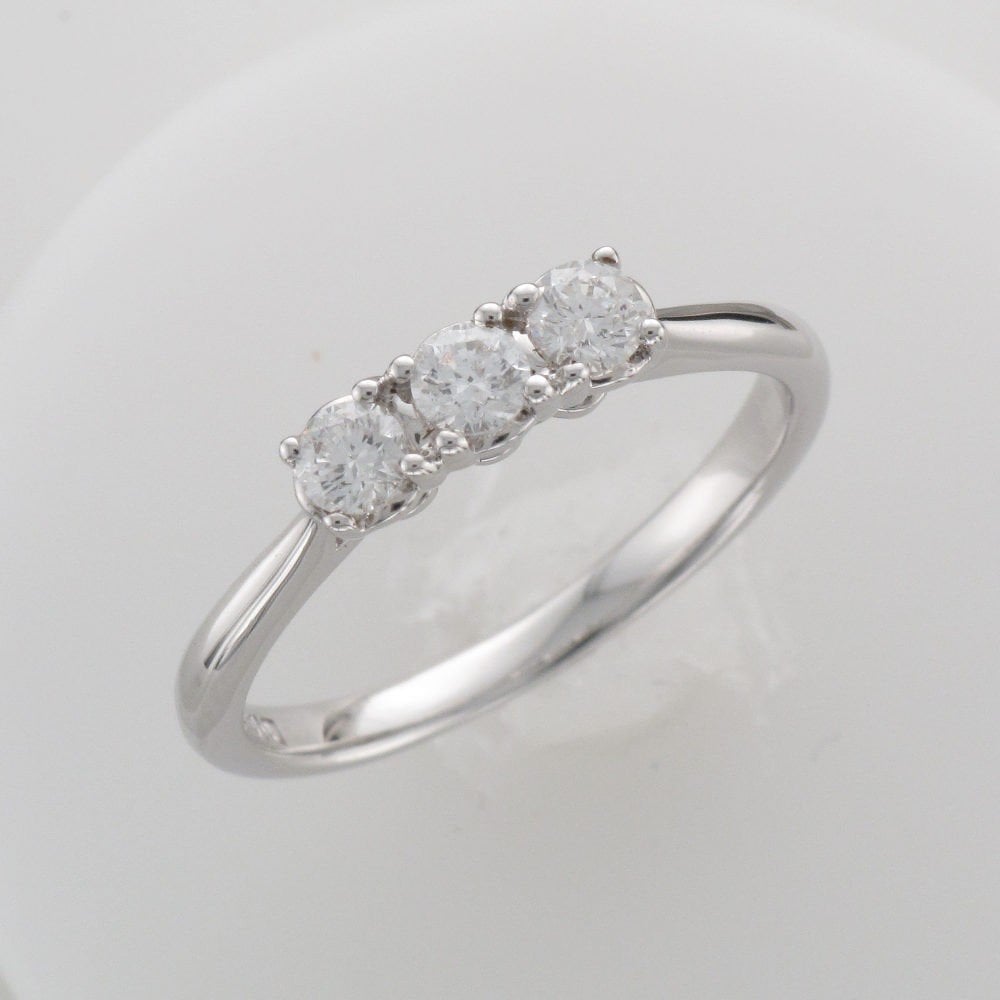 9ct White Gold 3 Stone Ring