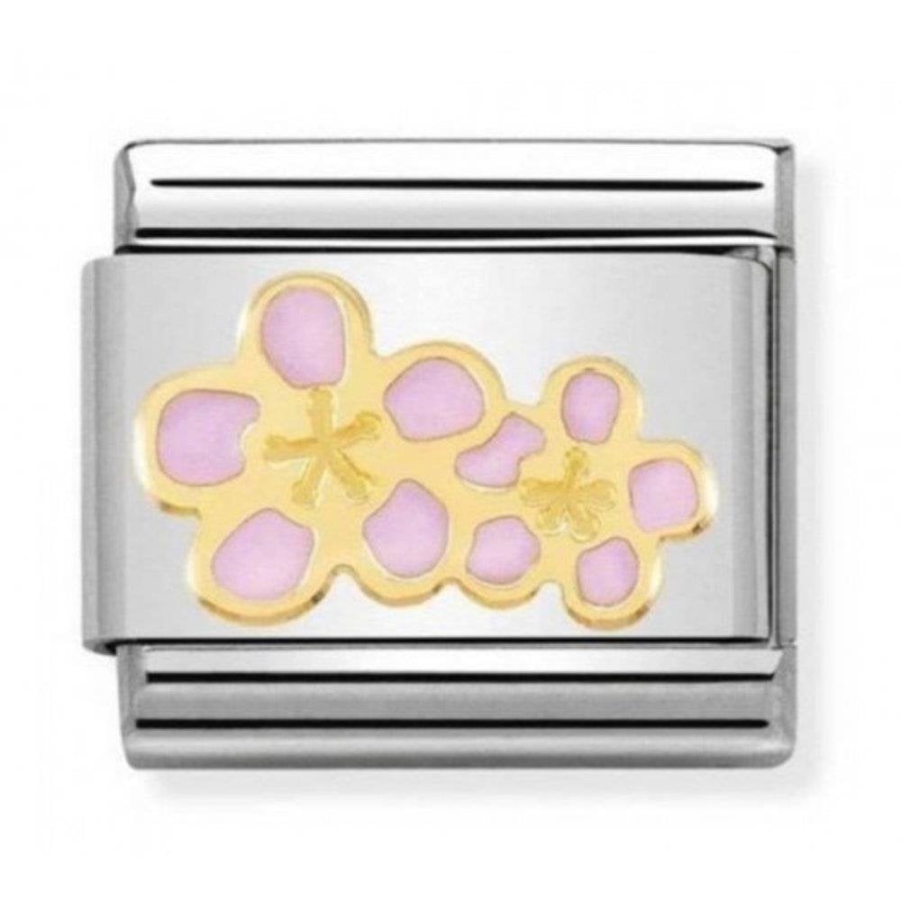 Peach flowes